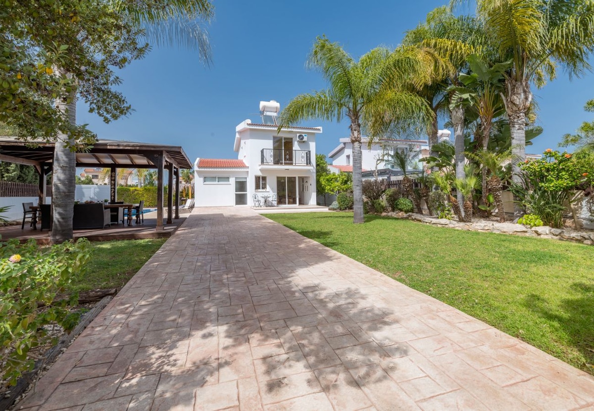 Thekla Oasis Villa - Photo 4
