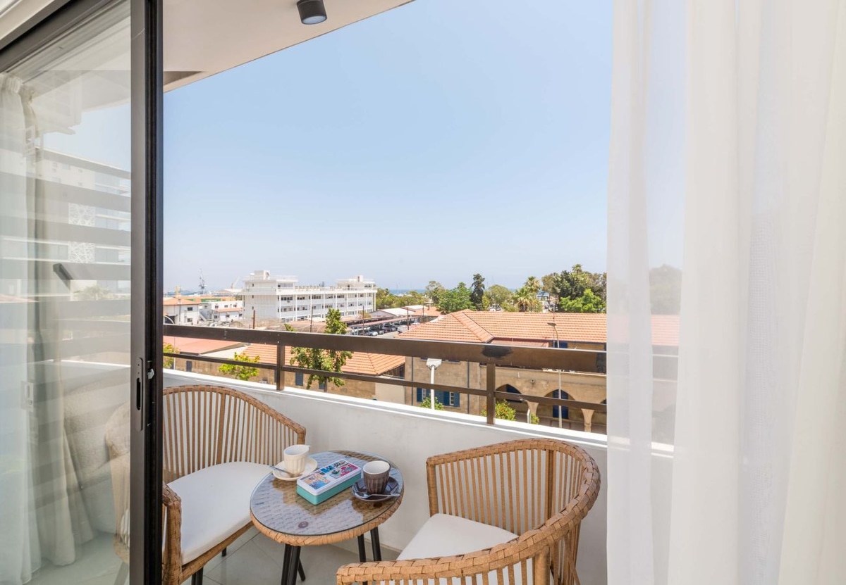 Finikoudes Marina View 202 - Photo 4