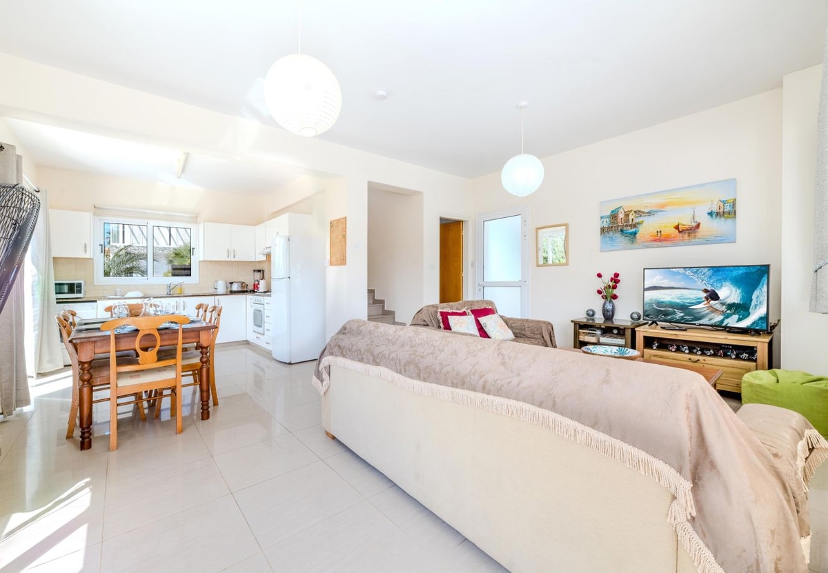 Marika Heights - Photo 6