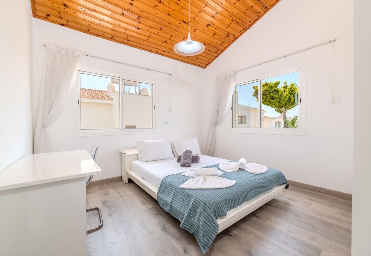 La Casa De Louie - Photo 9