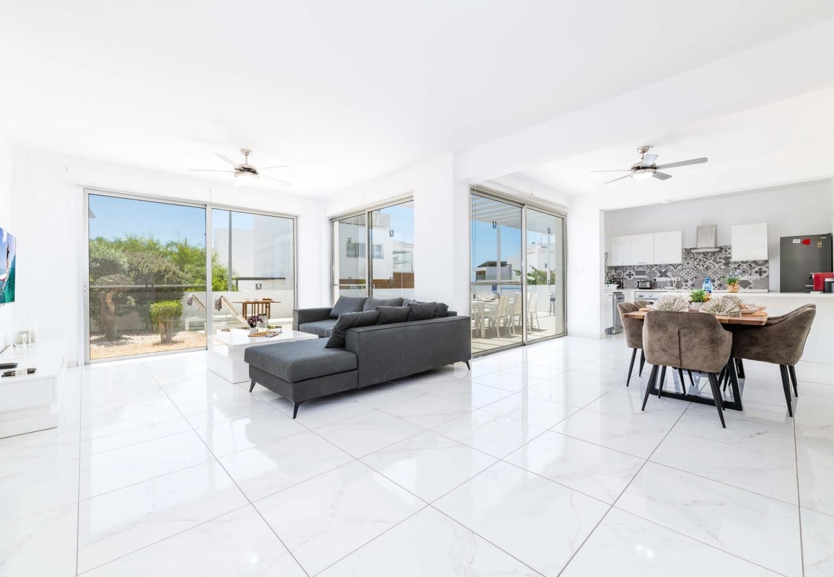 Elite Blu Heights Villa - Photo 4