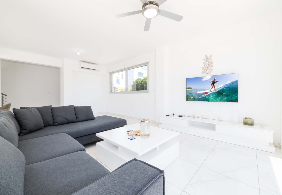 Elite Blu Heights Villa - Photo 3