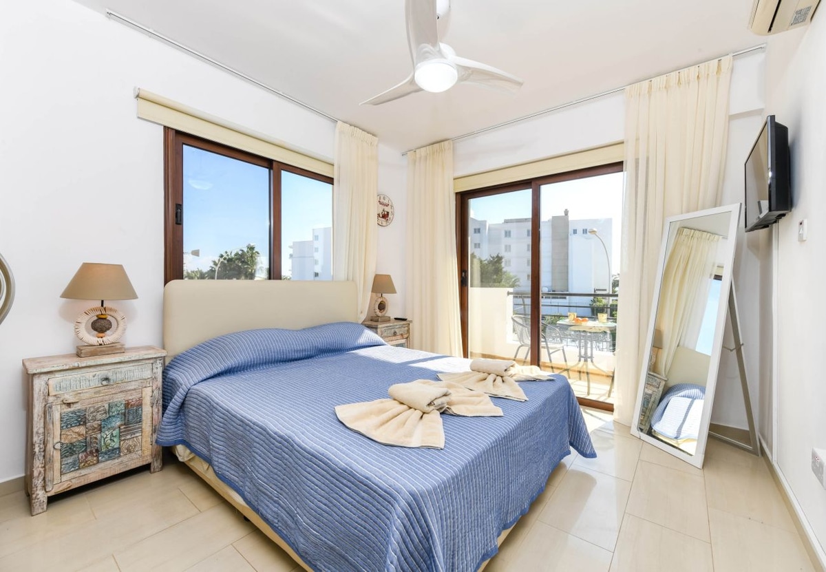Nissi Apartment #102 - Photo 6