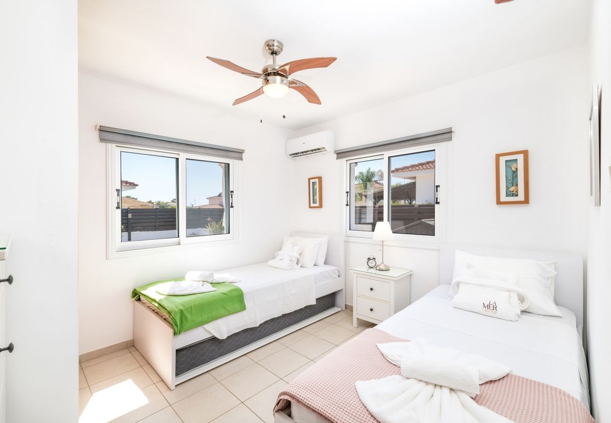 Sunrise Ayia Thekla Bungalow - Photo 10