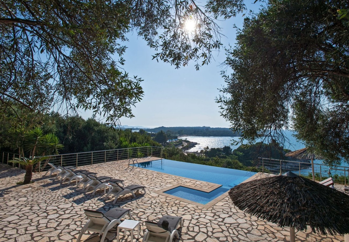 Beachfront Villa Seasun - Corfu - Photo 9